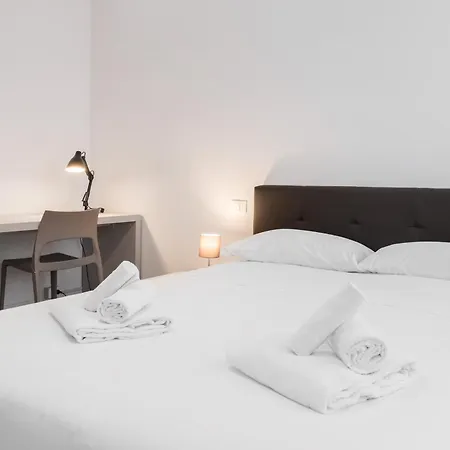 Appartement Flats4rent Aleksandra E Arina Verona